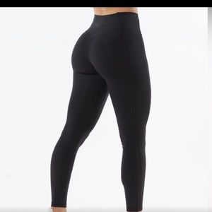 Alphalete Pulse Kinetic Legging - Blackout
